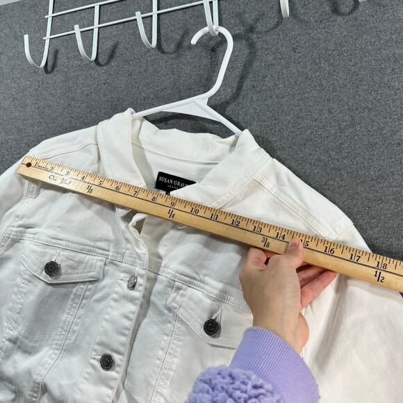 Susan Graver Stretch Denim Size Large White Button-Front Jean Jacket - Picture 9 of 10